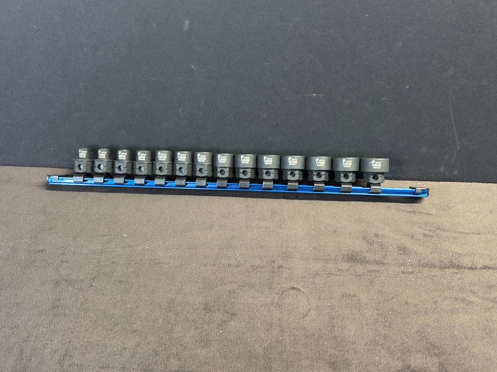 Astro metric sockets