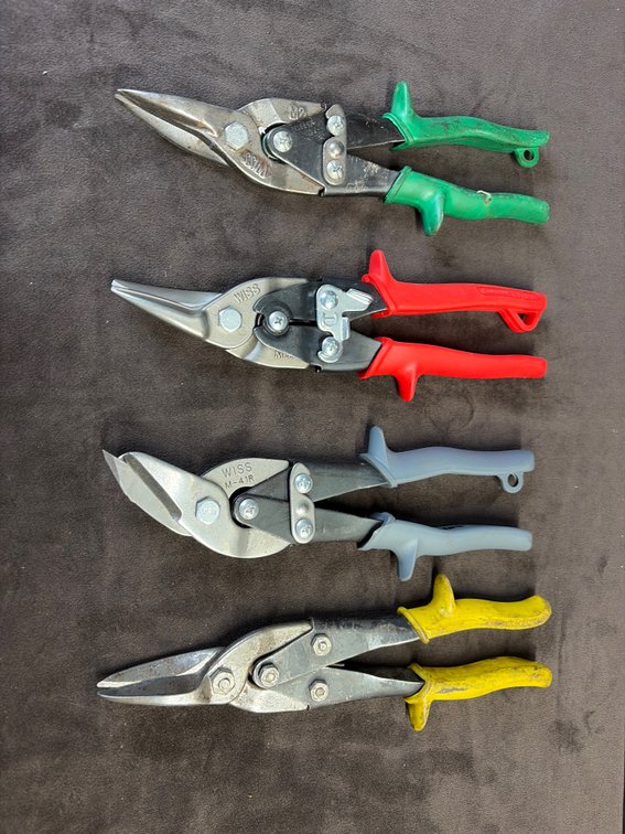 (4) tin snip cutters