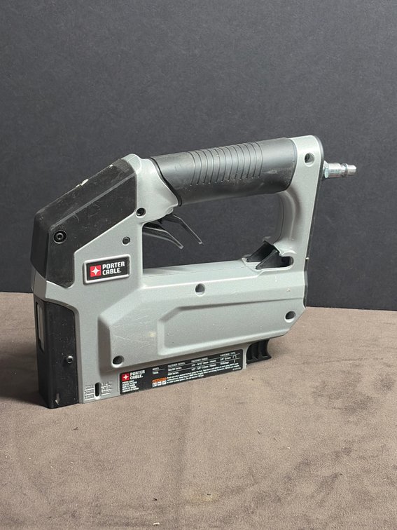 Porter cable model TS056 pneumatic stapler