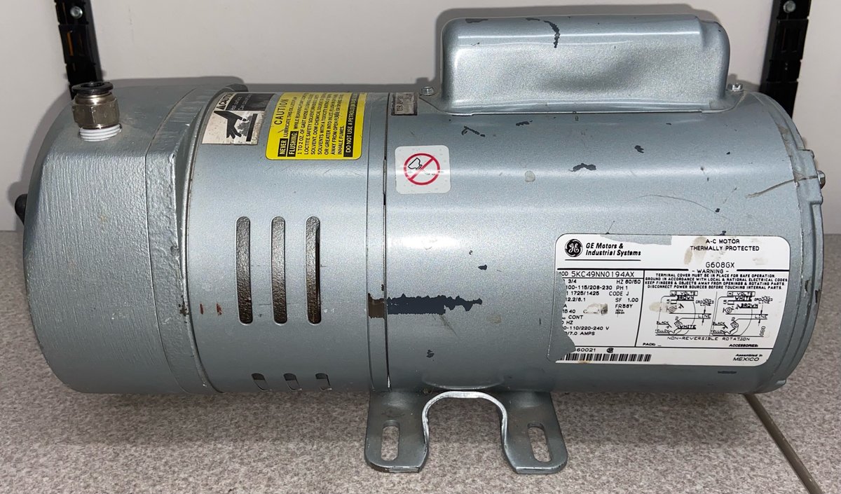 67. Gast 1023-101Q-G608X Vacuum/Pressure Pump, 115VAC Input Power