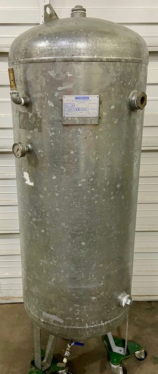 83. Cordivari 500 Liter Pressure Tank with Pressure Relief Valve, Max Pressure 11 Bar (160 PSI)
