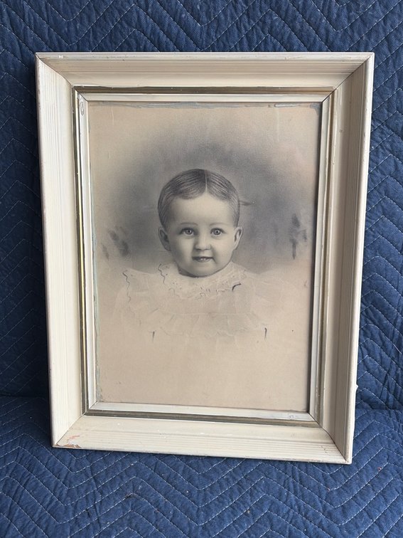 Antique baby picture