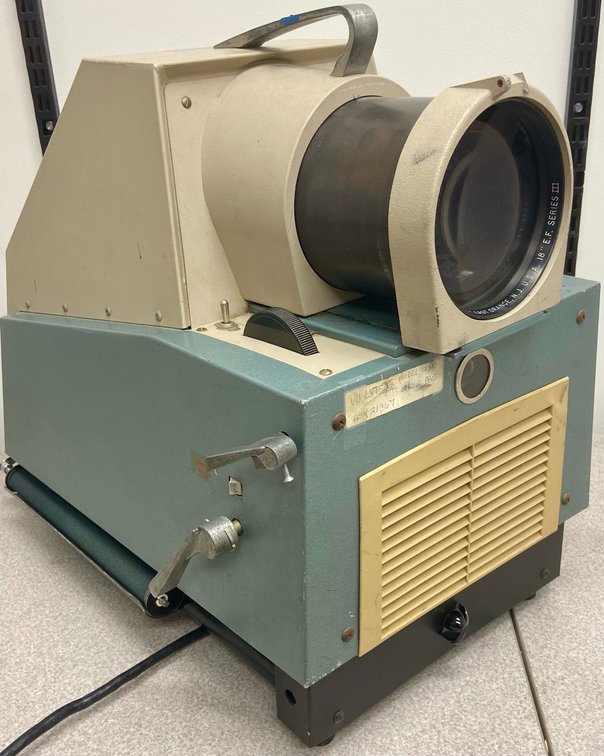 Beseler VU-LYTE III Model 12300 Opaque Projector. First picture shows projected image with on board pointer.