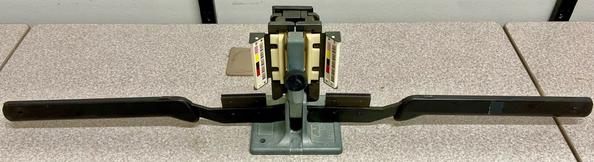 41. AMP MI-1 Champ Butterfly Crimp Tool