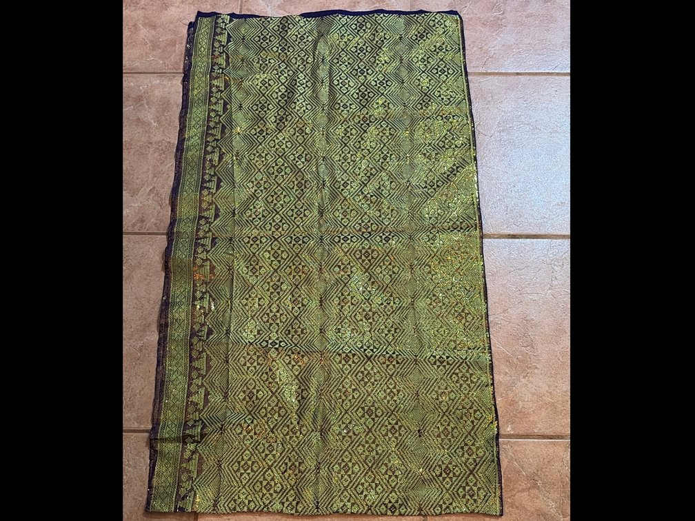 6 foot exotic table runner