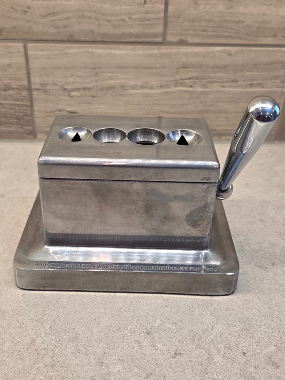 cigar cutter