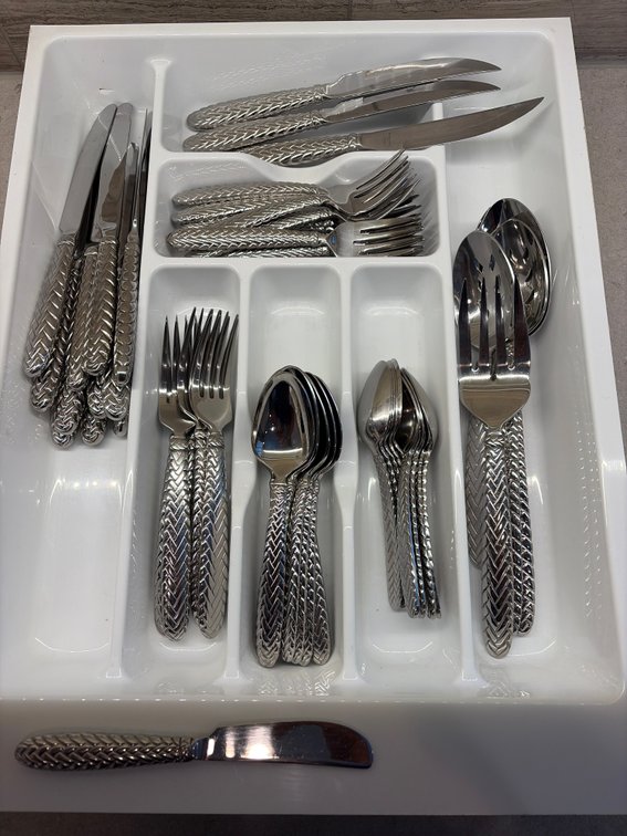 Ralph Lauren Equestrian Braid stainless dinnerware 1991