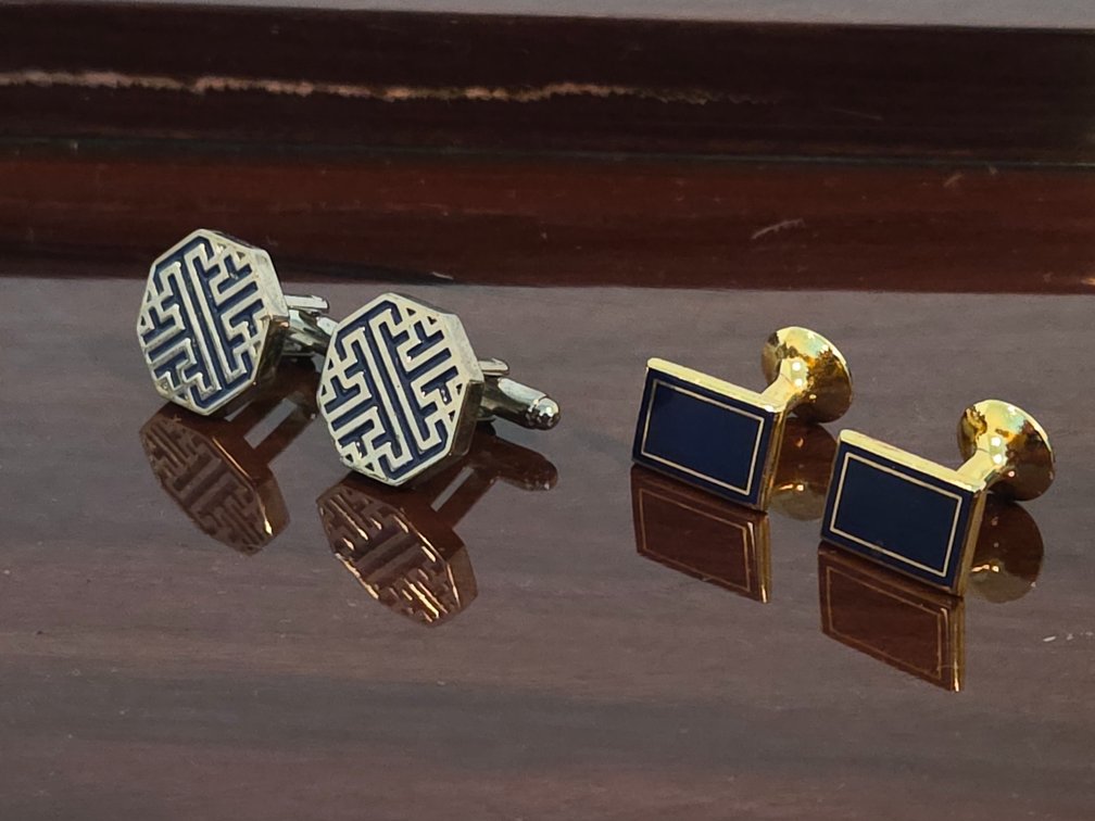 2 pairs of Blue Decorative Cufflinks