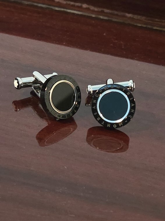 Montblanc Meisterstück Onyx-Inlay Cuff Links