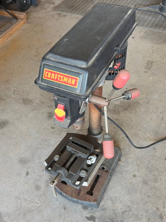 Craftsman 9 inch drill press with machine vice