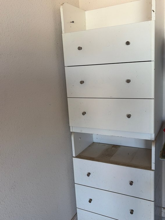 (2) White 3 drawer cabinets