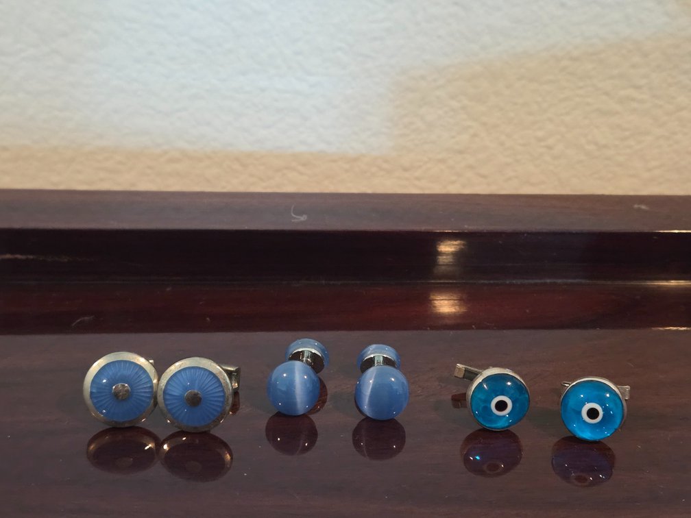 3 pairs of blue Cufflinks