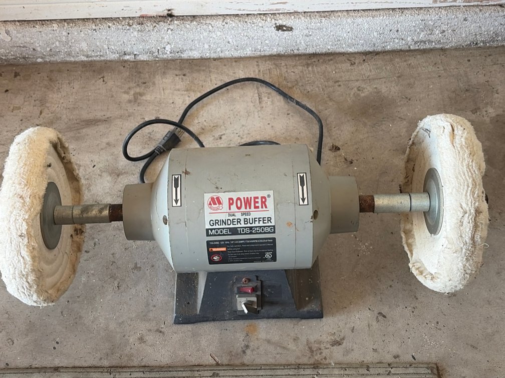 Power grinder, buffer dual speed model TDS – 250BG with buffing wheels