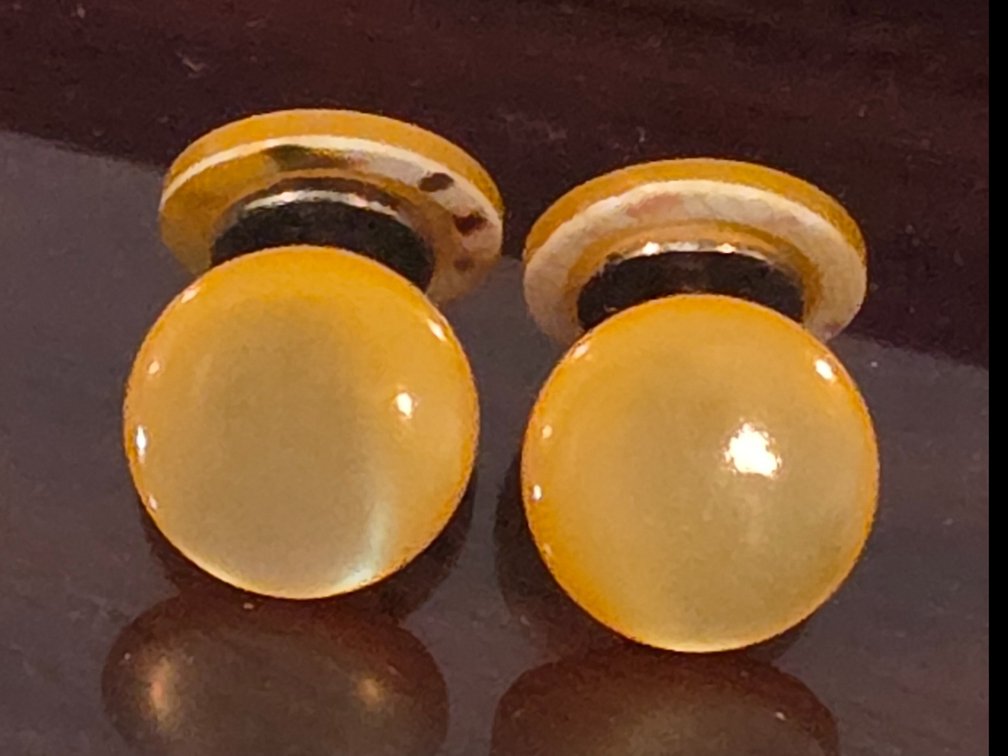 Vintage yellow pearlized Cufflinks
