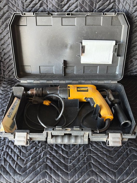 DeWalt half inch heavy duty electric drill with box