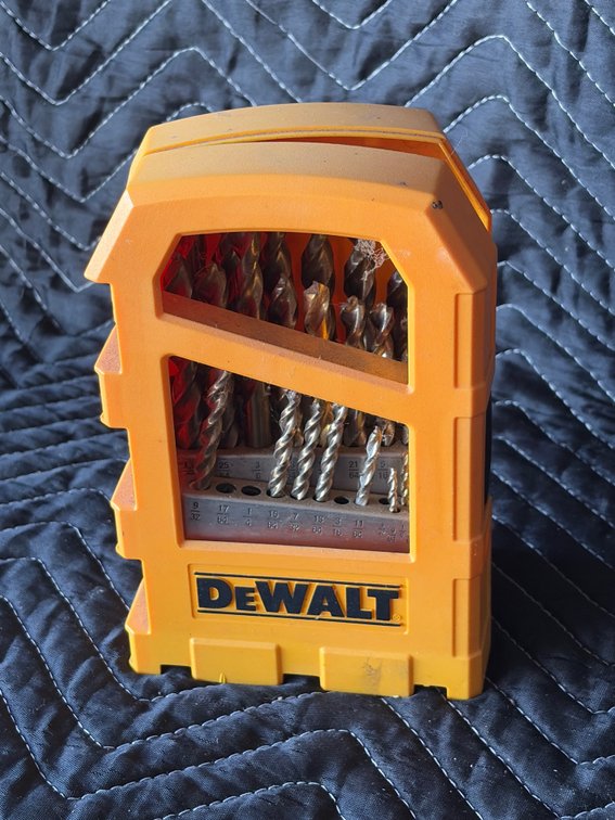 DeWalt drillbit selection/index