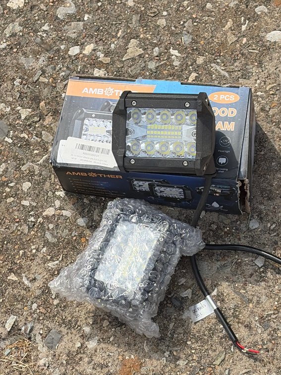 Amother two piece 4 inch LED light set