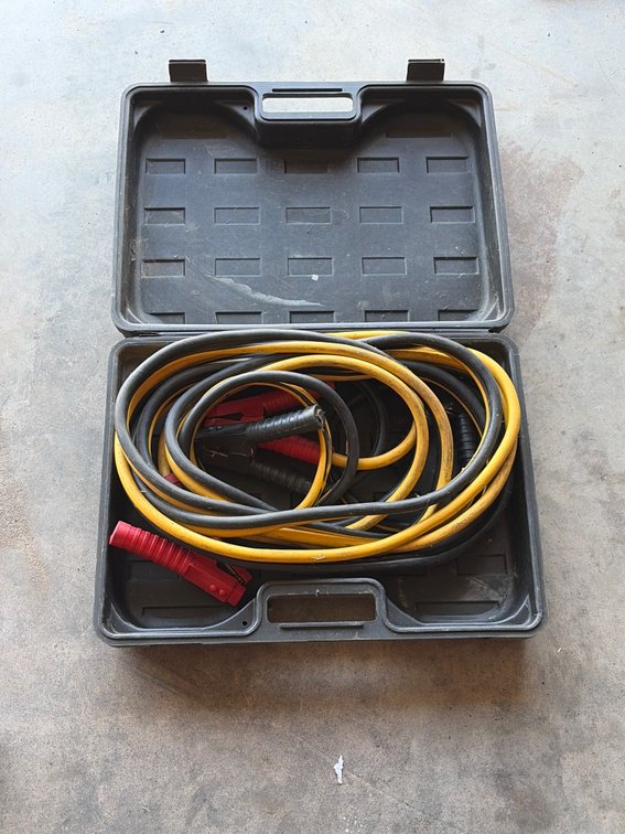 Mechanix Choice 25’ Heavy duty booster cables w/ Carry case