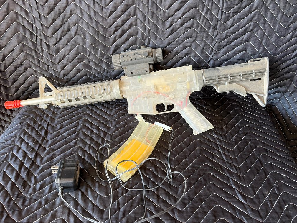 AR style air soft gun