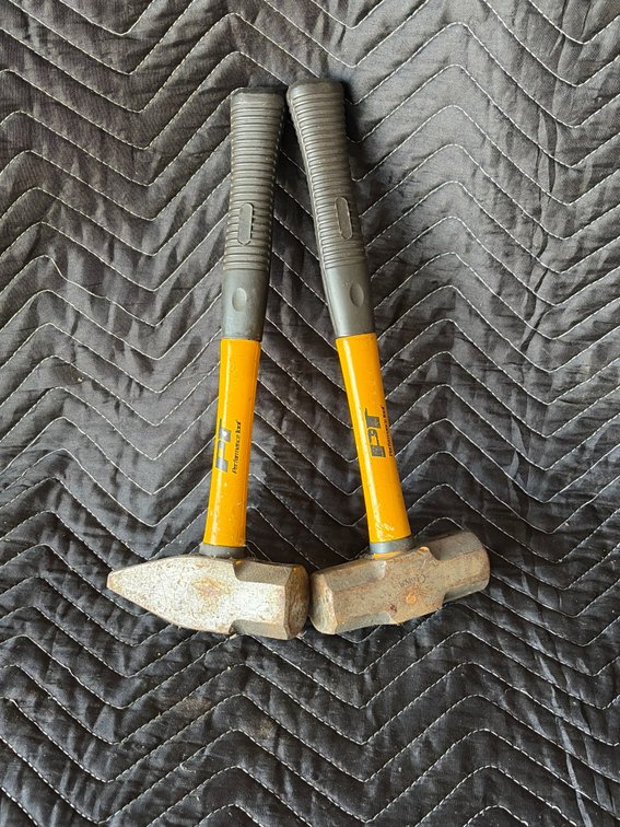 Hand sledges