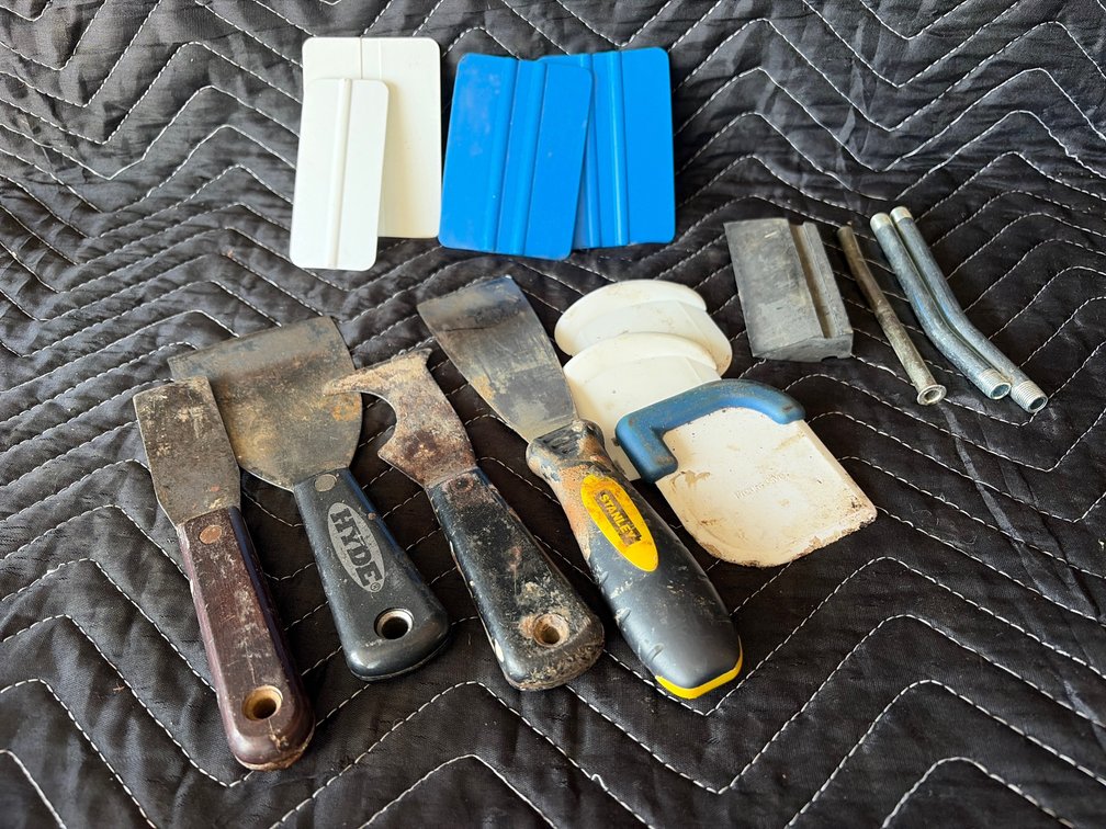 Putty knives