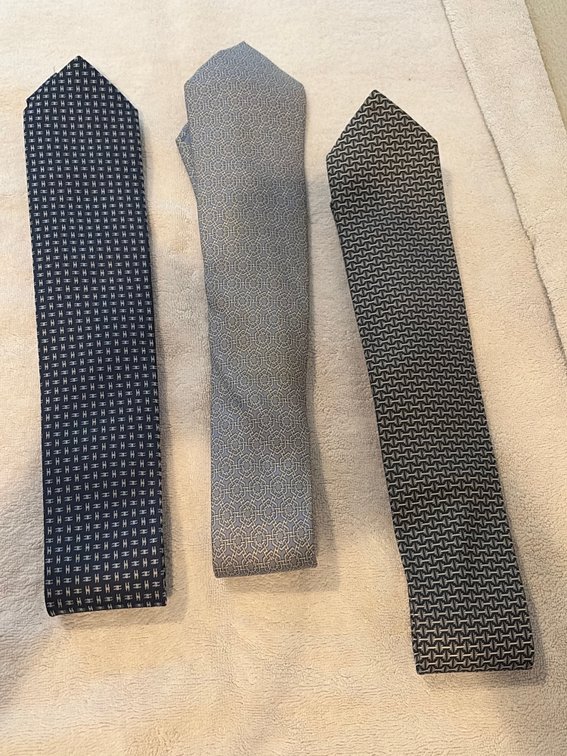3 Hermes ties