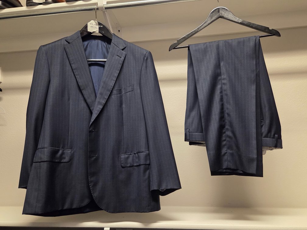 Brioni Navy Pinstripe Suit 44R