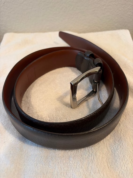 Sax fifth Avenue tumbled European calf skin 32 brown belt
