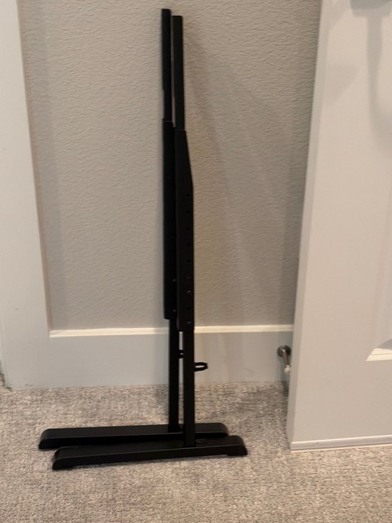 Blk mounting legs