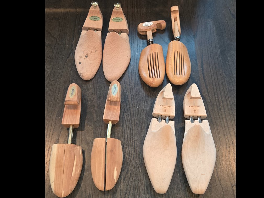4 pairs adjustable wooden shoe trees