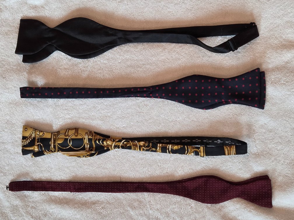 4 self tie bow ties