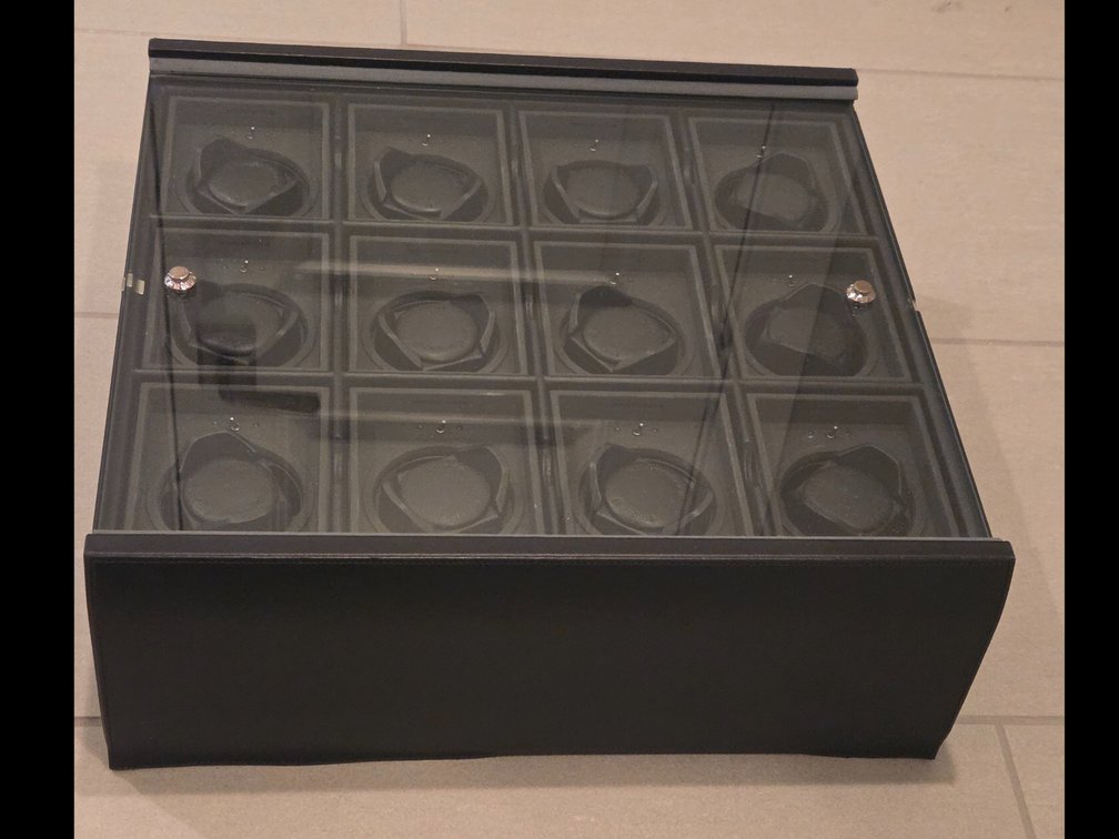 Underwood London Rotobox Acorn Watch Winder Case