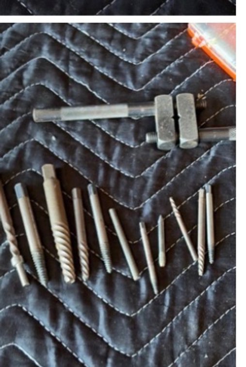 Plug taps, extractor