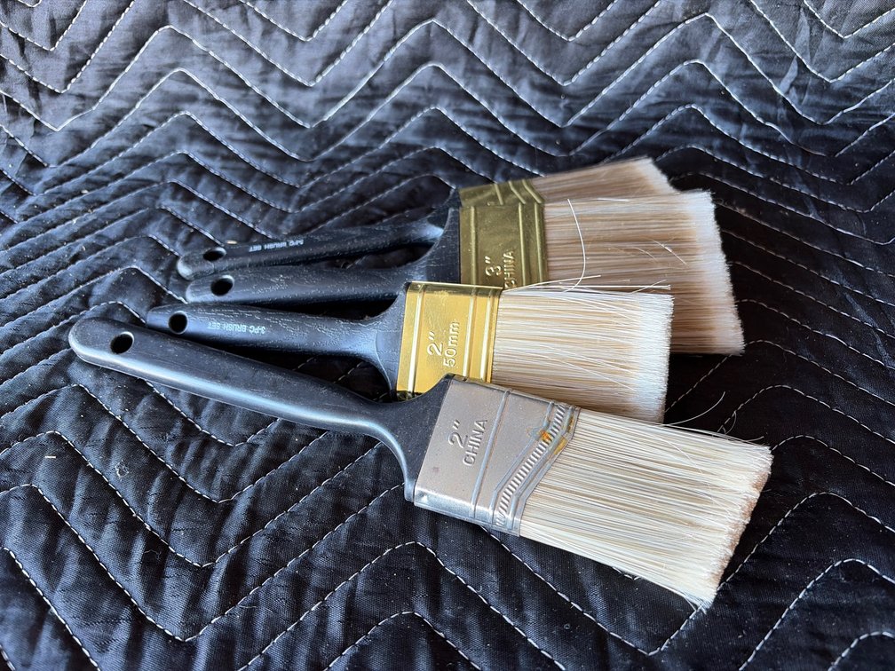 Paint brushes