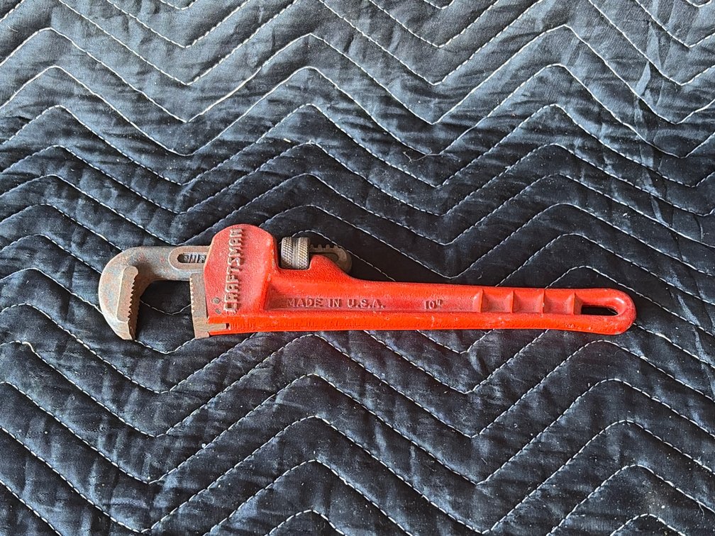 Craftsman 10 inch pipe wrench
