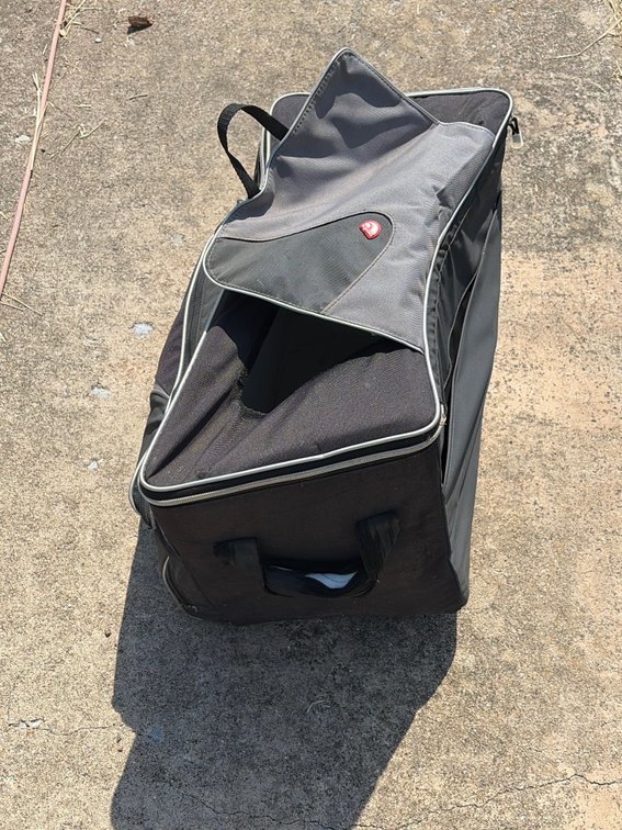 Igloo soft side  cooler