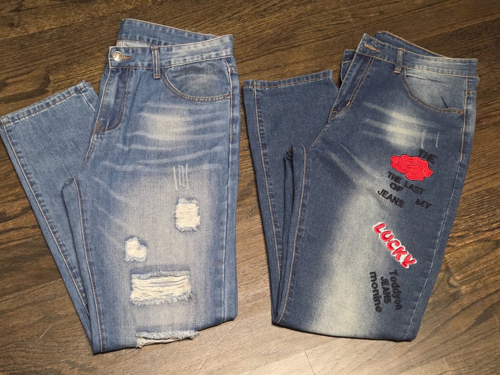2 pairs of size 34 jeans