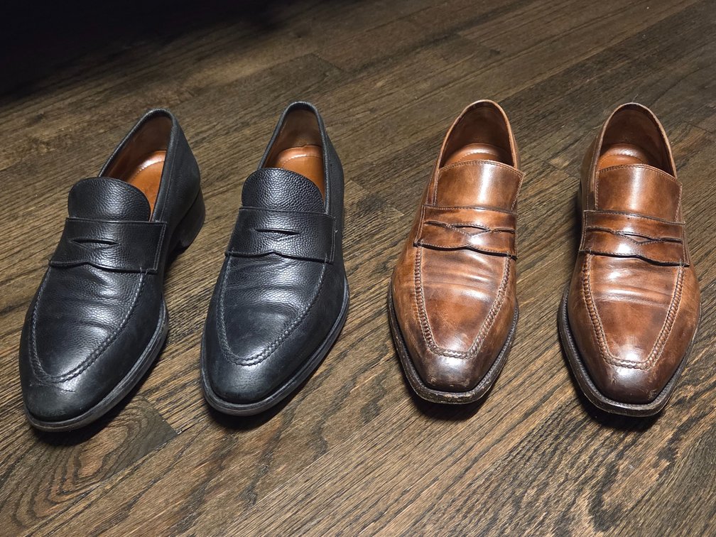 2 pairs Men's size 10 Bontoni classic leather penny loafers