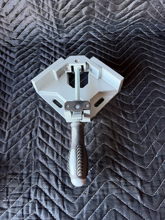 Angle clamp