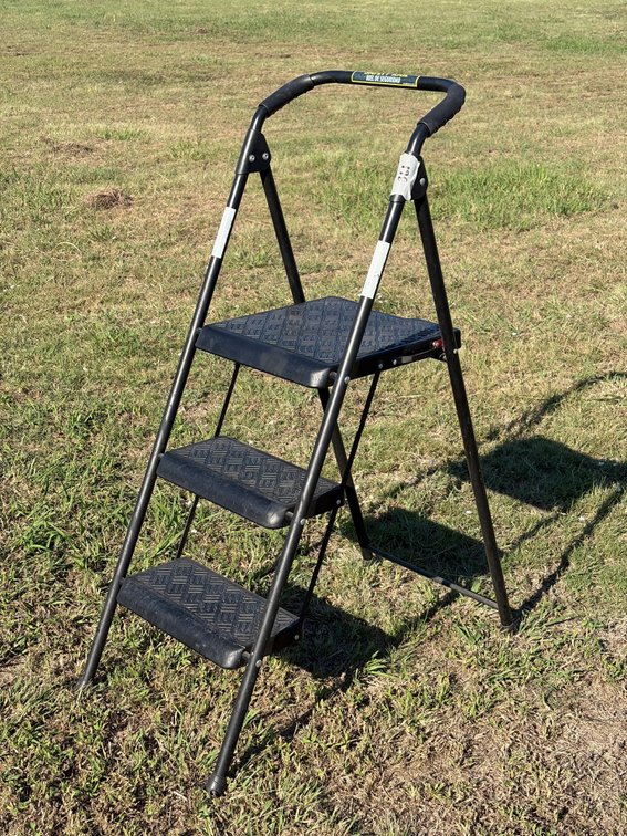 Step ladder