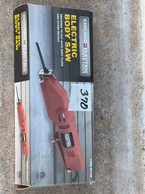 Chicago electric body saw