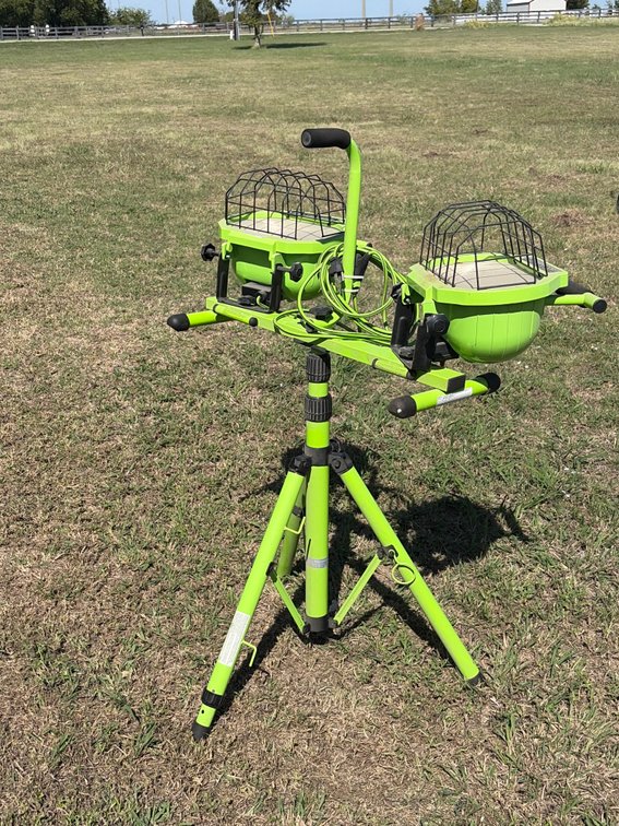 Commercially electric work light stand