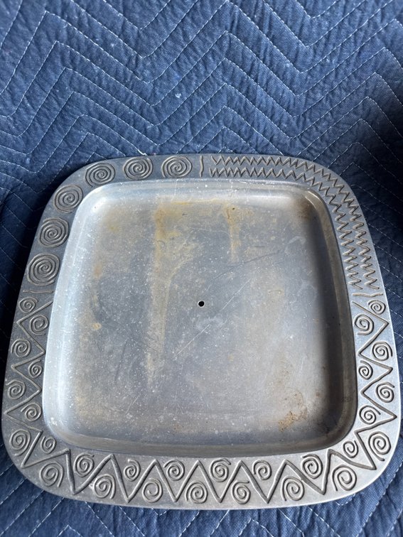 vintage Wilton Armetale Reggae Pattern Rectangular Serving Tray / Platter (measuring approximately 14 inches) made from a food-safe metal alloy.