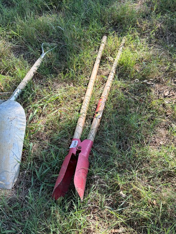 Grain scoop & posthole digger