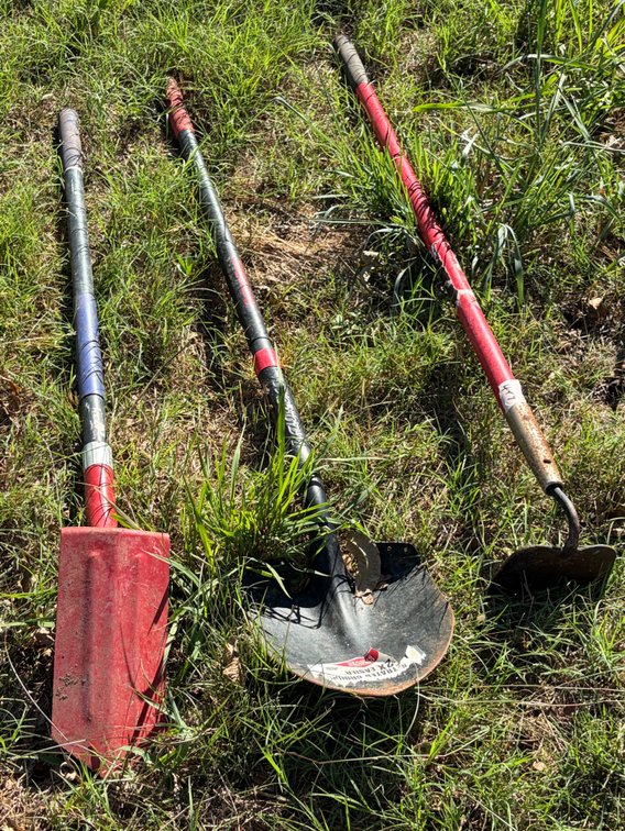 Shovels, hoe