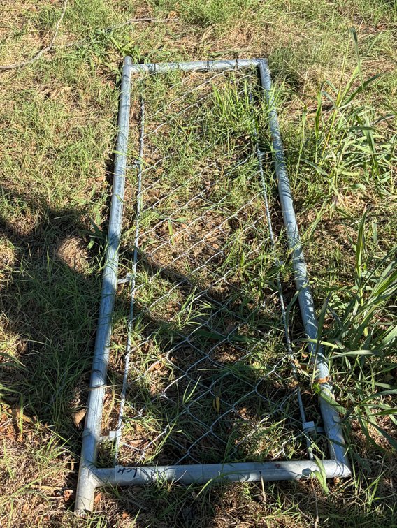 6’ x 18” chain link section