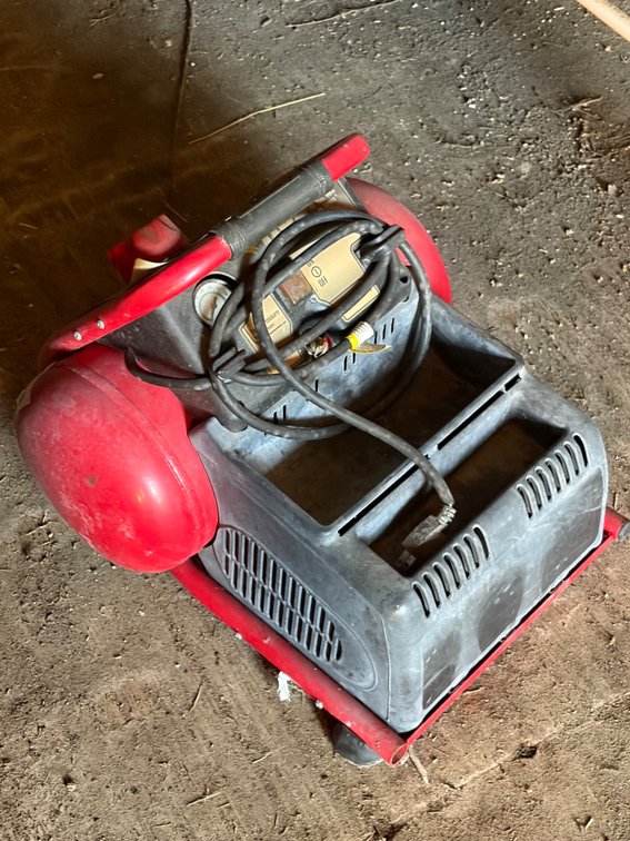 Husky portable air compressor