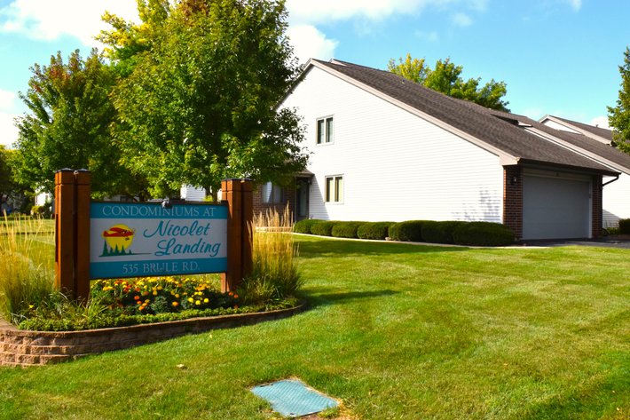 Image for Nicolet Landing Condominium for Sale - Accepted Offer