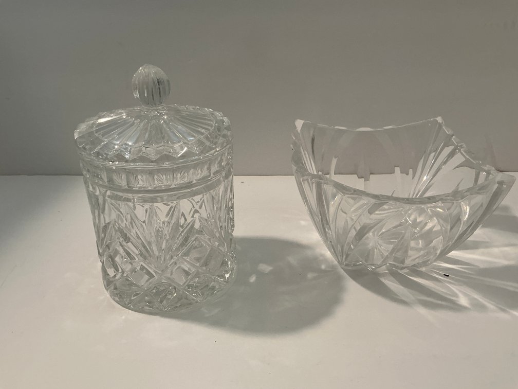 Covered jar & crystal bowl -Master bedroom
