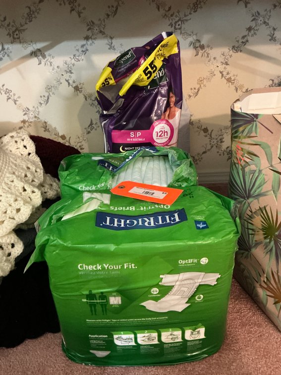 Adult pad diapers -Master bedroom